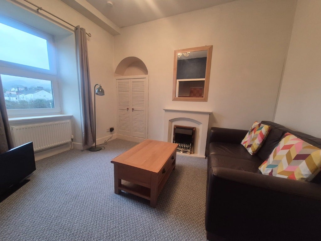 Flat Boyd Street in Largs