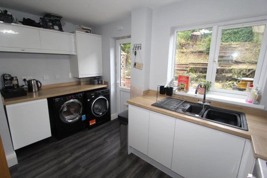 House Vardon Close in Stafford