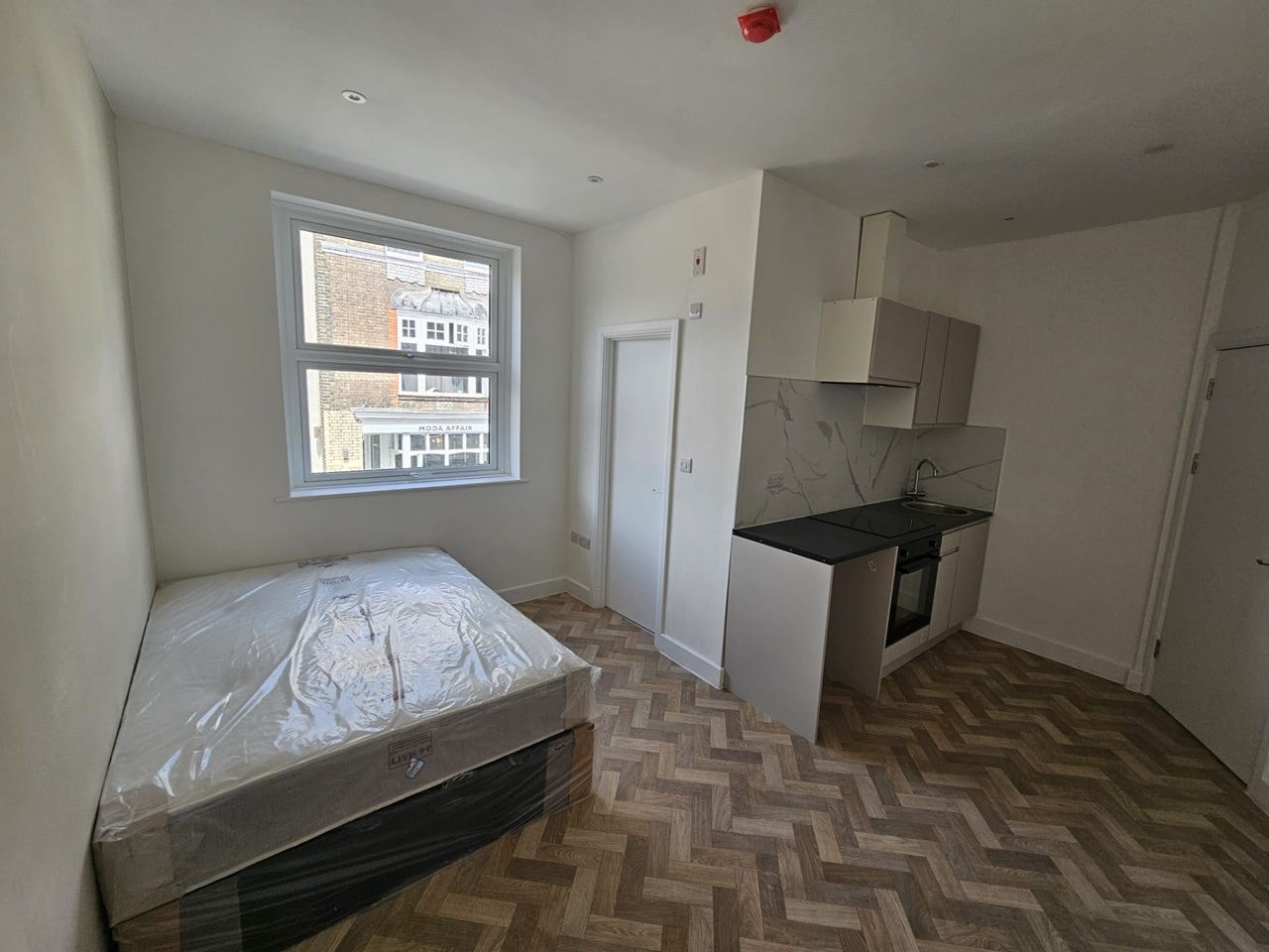 Flat Cheapside in Luton