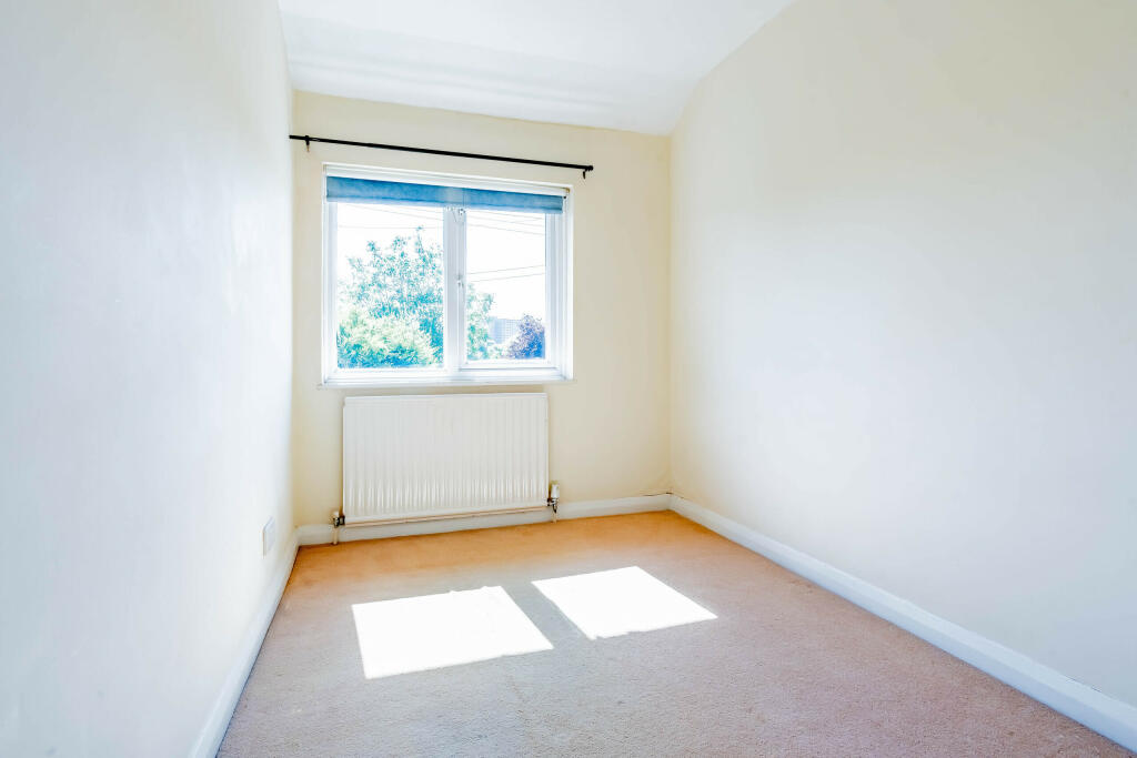 House Greenlands Way in Bristol