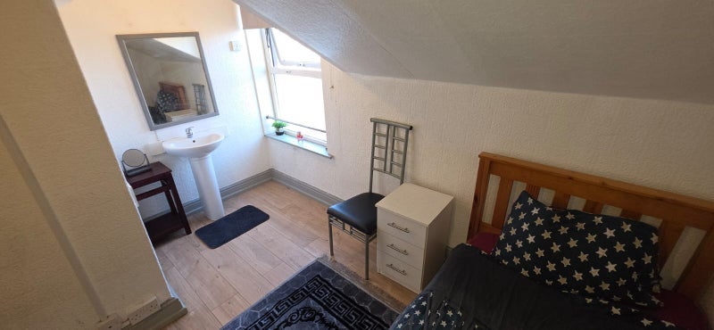Room Palatine Road in Blackpool
