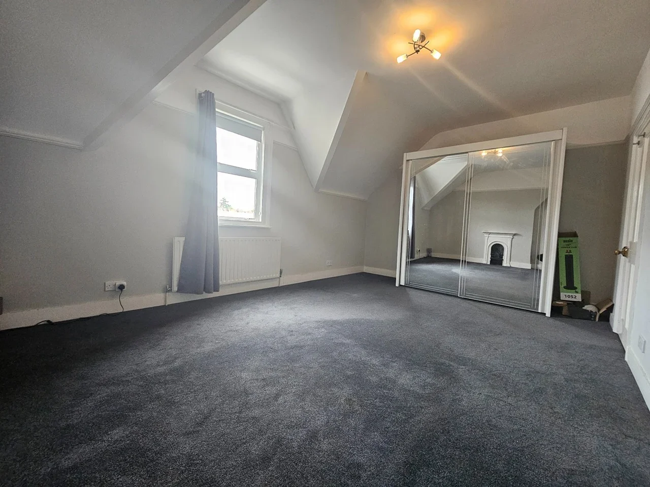 Flat Wickham Road in Greater London