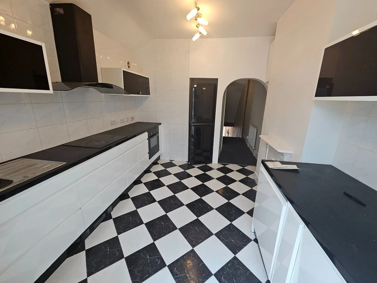 Flat Wickham Road in Greater London
