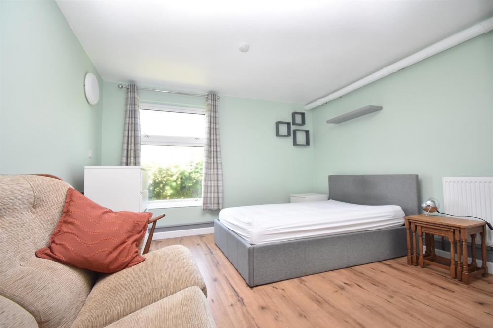 Flat Wentworth Way in Heslington