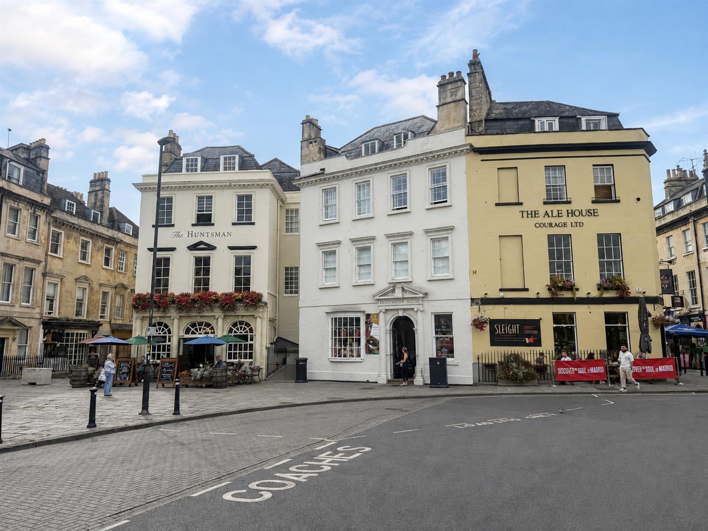 Flat Rivers Street in Bath