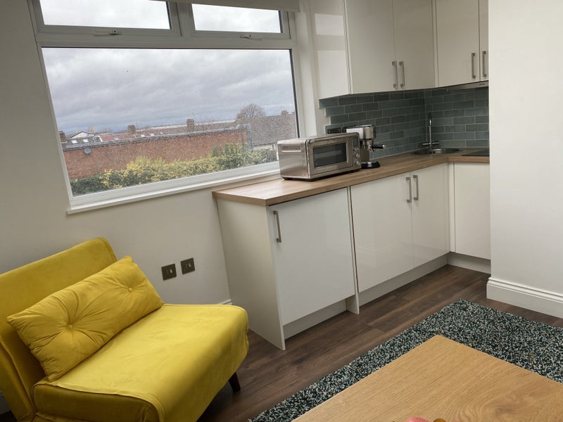 Flat Wellington Road in Greater London