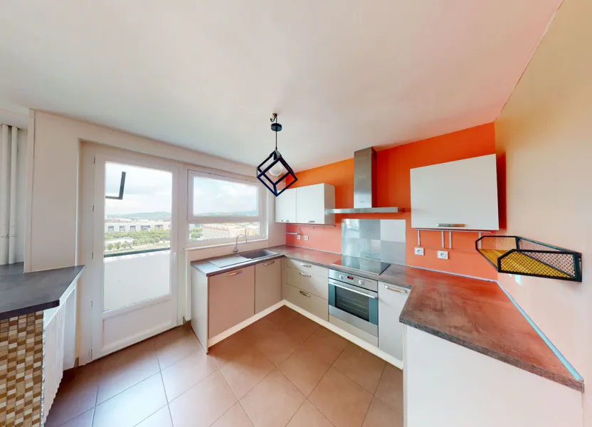Appartement Rue Enseigne Roux à Saint-Étienne