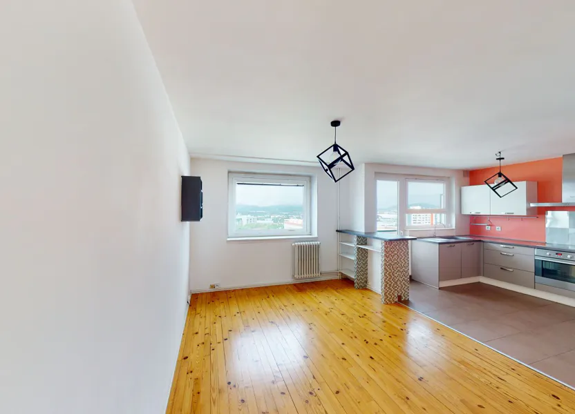 Appartement Rue Enseigne Roux à Saint-Étienne
