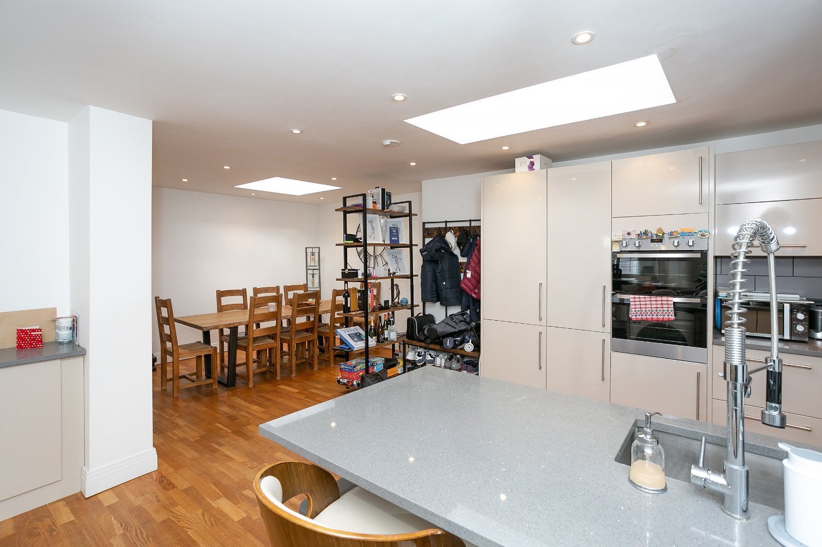 Flat Villiers Road in Watford