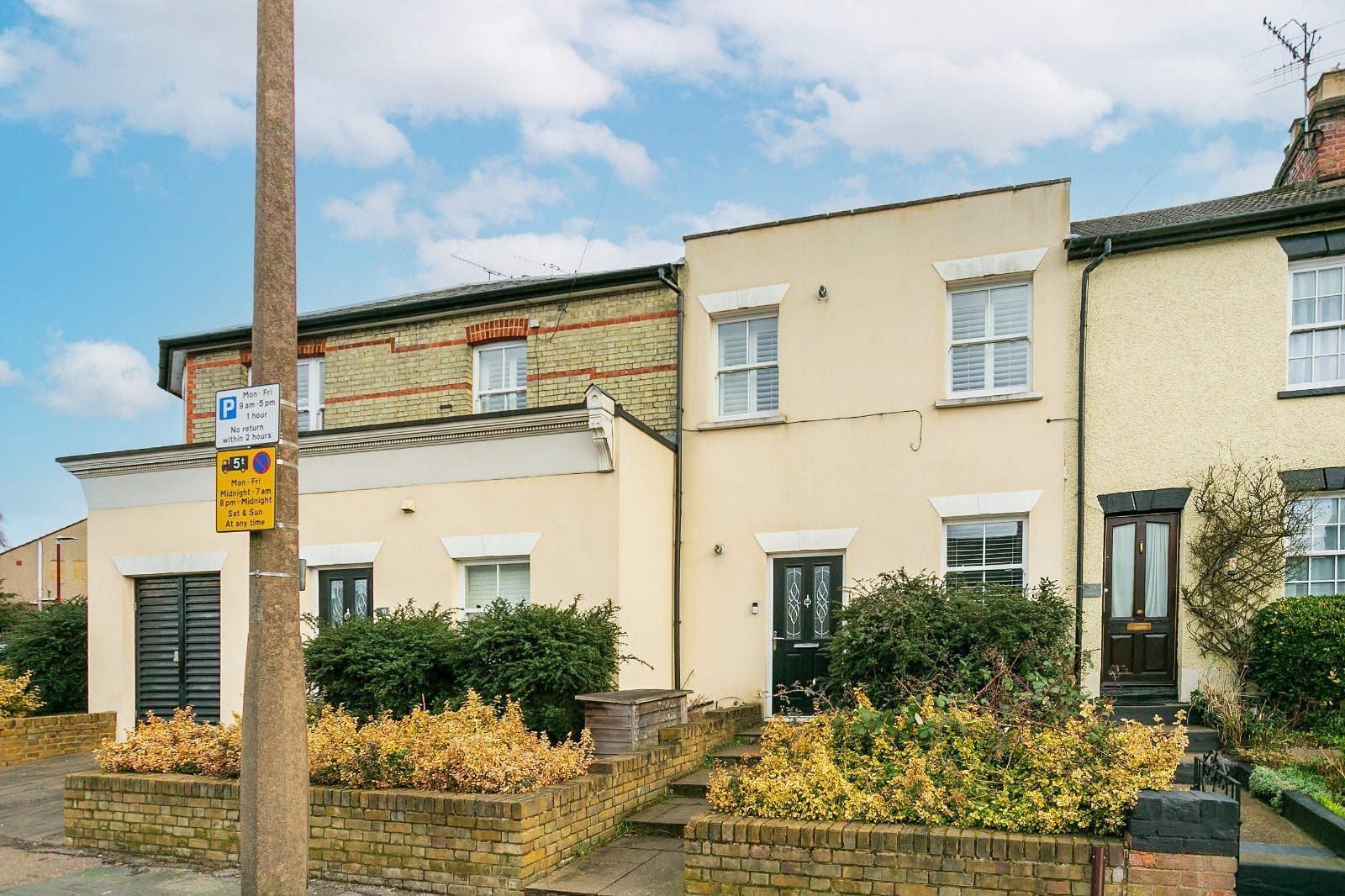 Flat Villiers Road in Watford