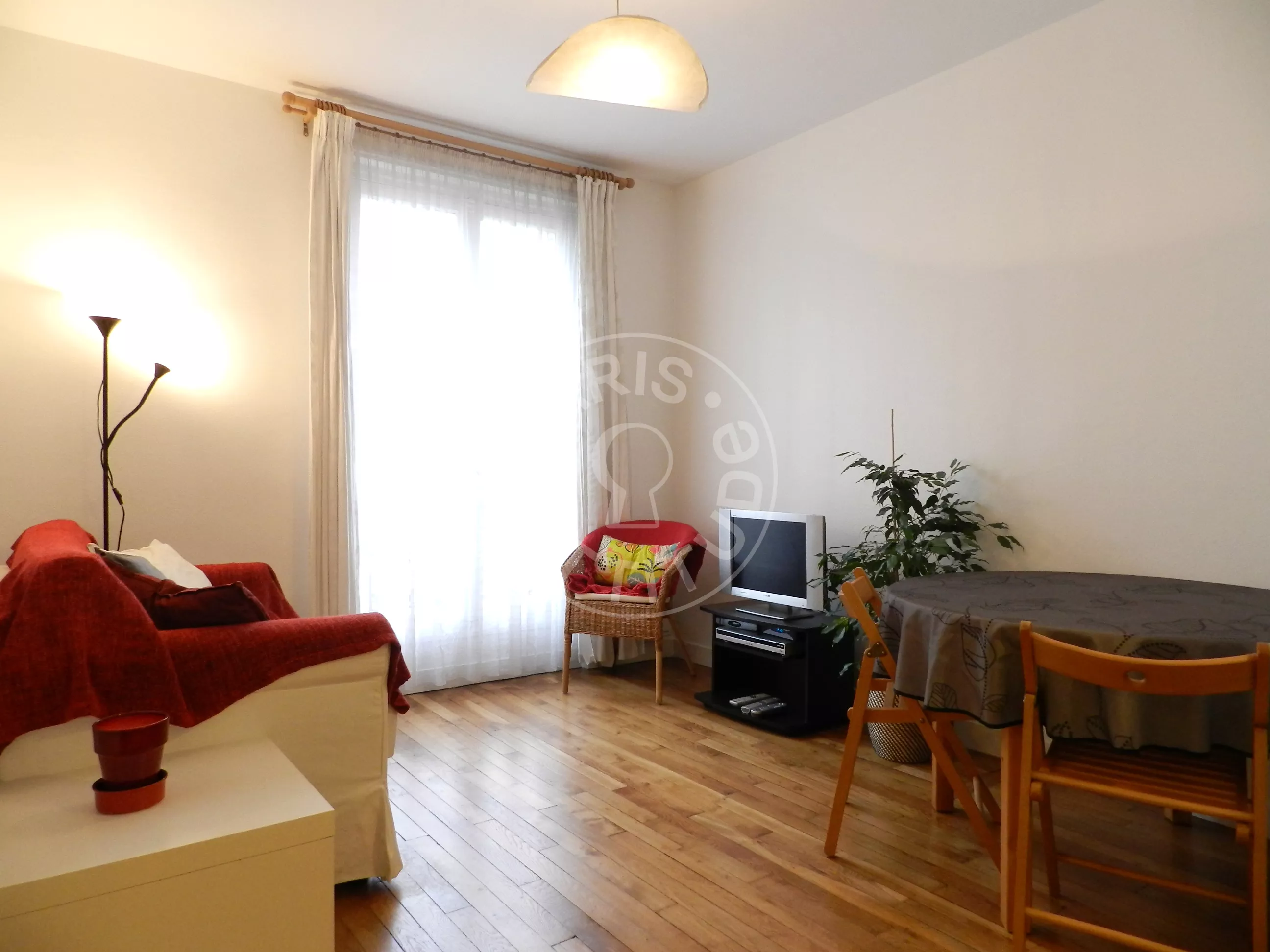 Flat Rue Leriche in Paris