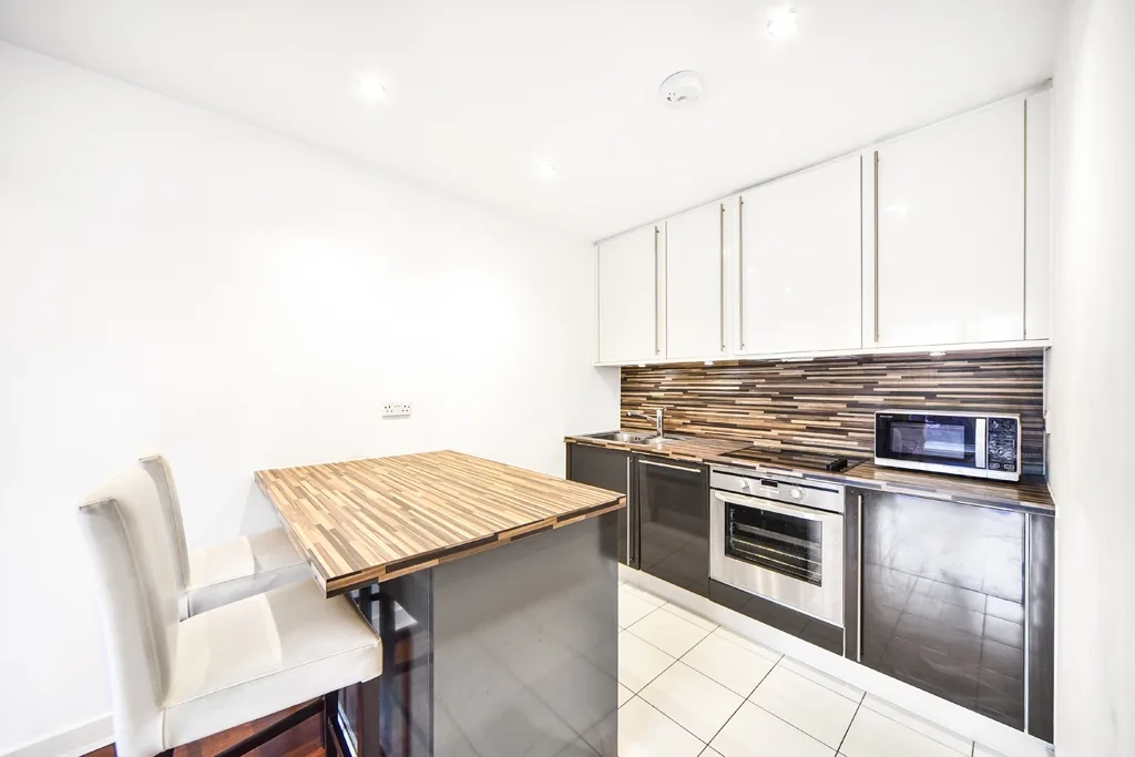 Flat Conington Road in Greater London