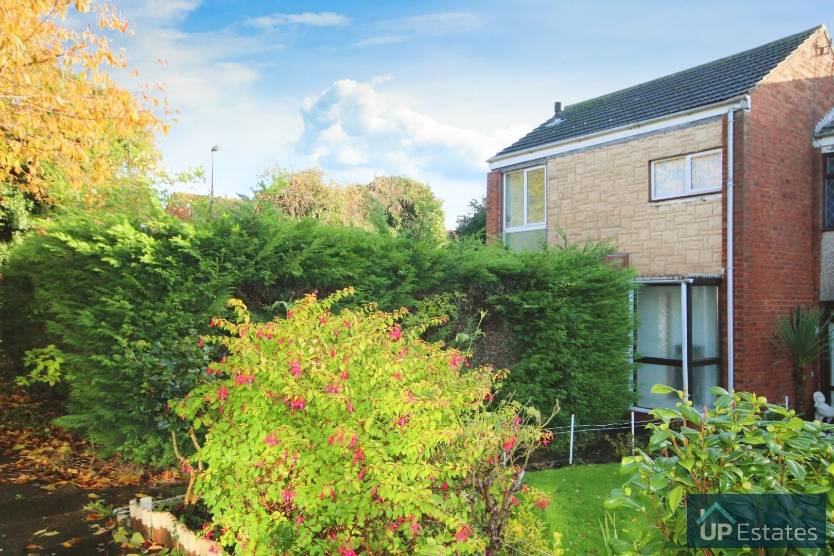 House Fairbanks Close in Coventry