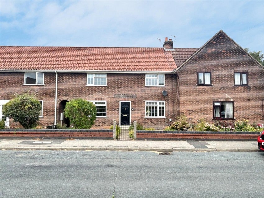 House Turnhead Crescent in Barlby