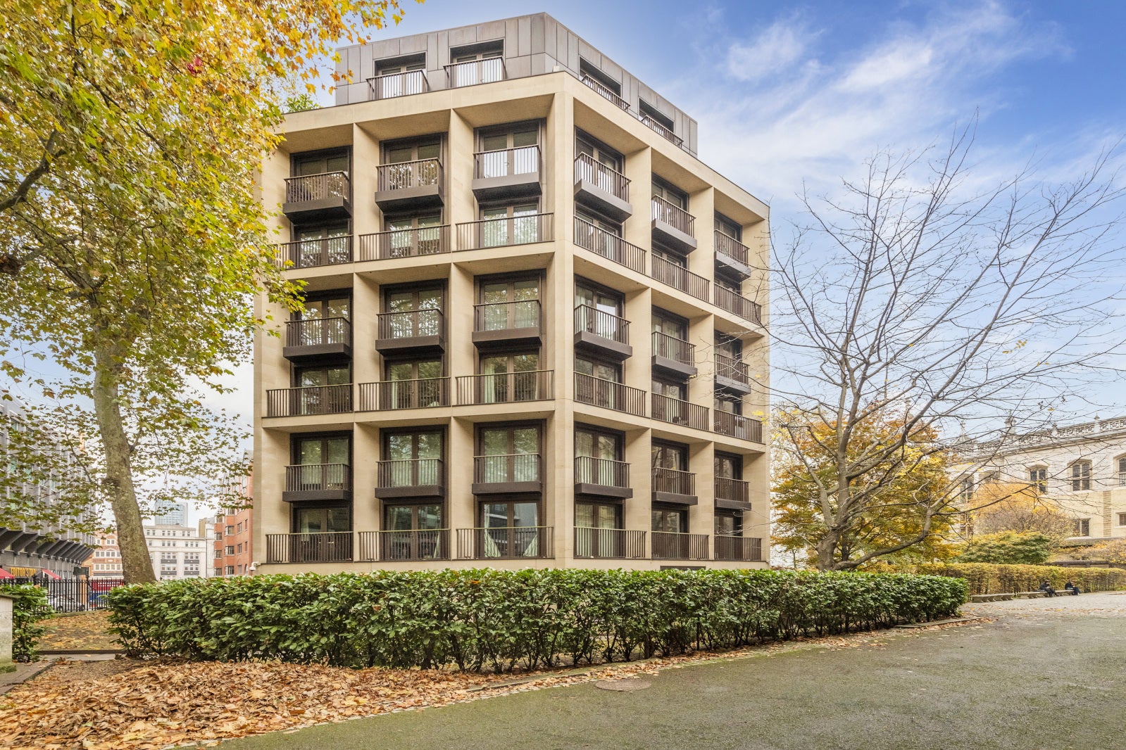 Flat Fetter Lane in City of London
