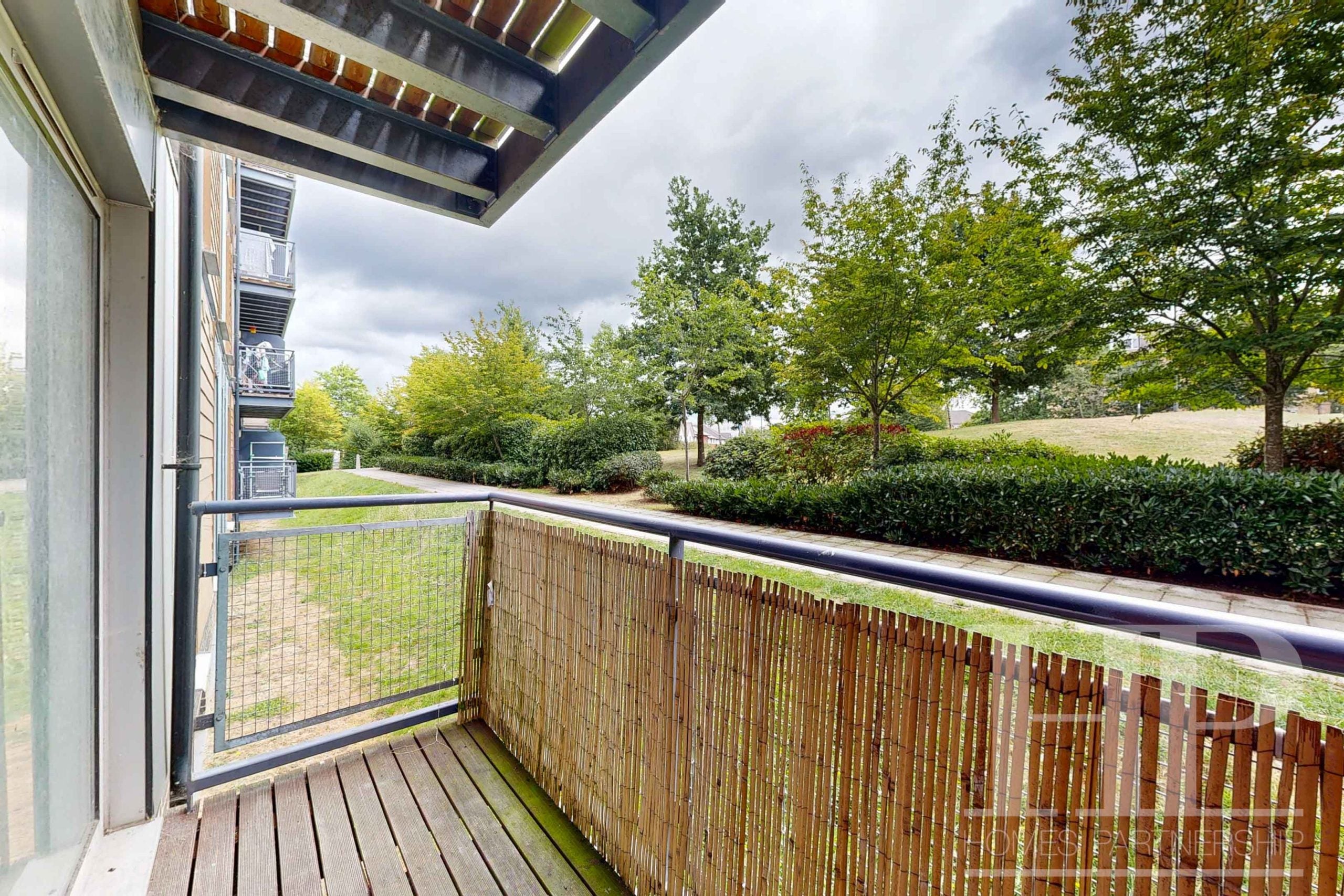 Flat Howlands Court in Crawley