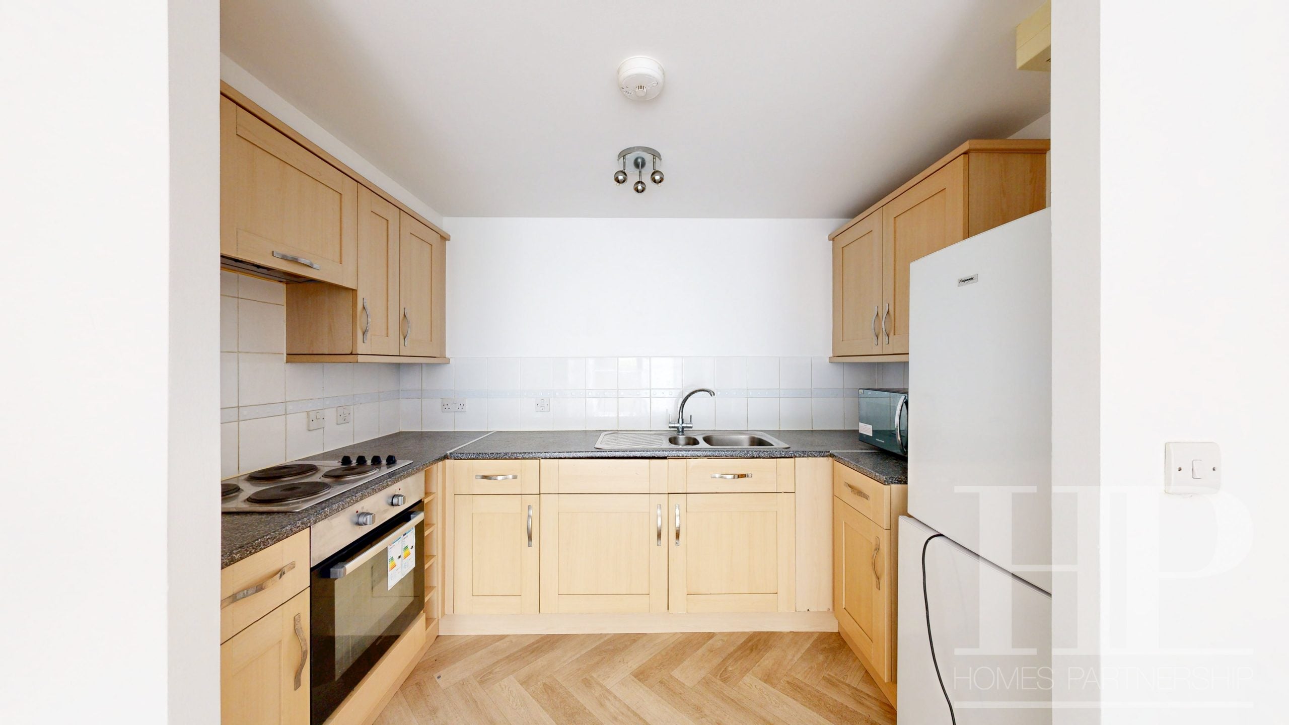 Flat Howlands Court in Crawley