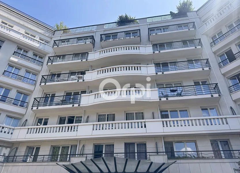 Appartement Rue du Colonel Pierre Avia à Paris