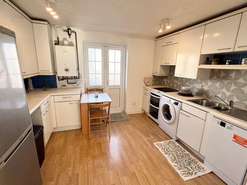House Francis Close in Greater London