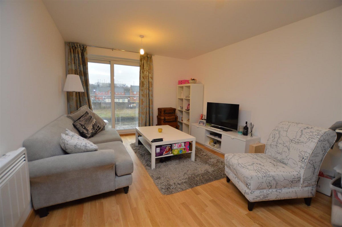 Flat Caelum Drive in Colchester