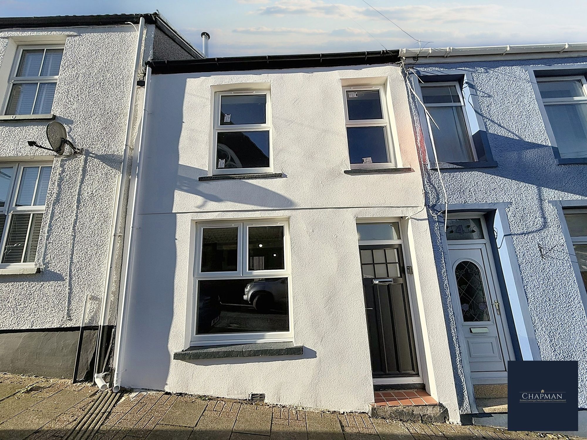 House Belmont Terrace in Cymmer
