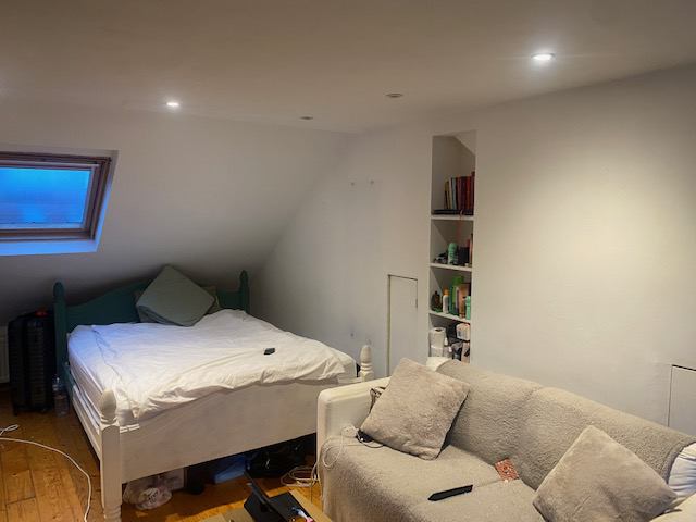 Room Merton Hall Gardens in Greater London