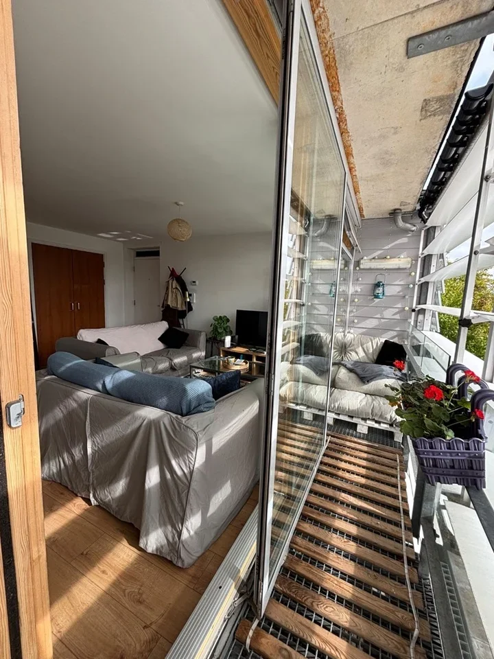 Flat Wansey Street in Greater London