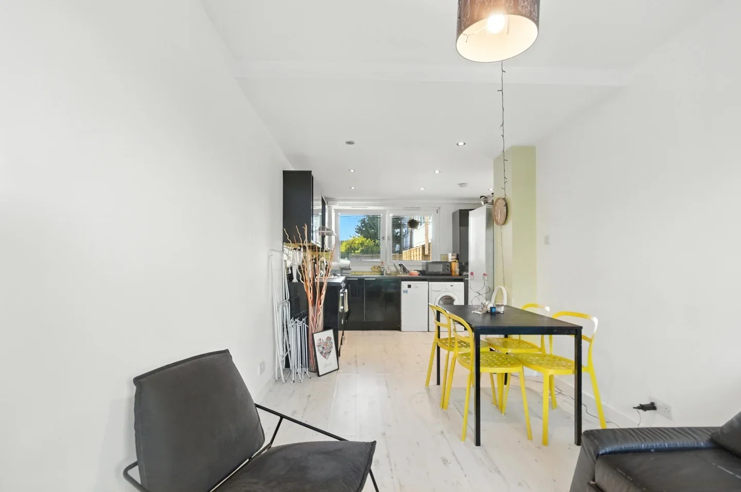 Flat Bullards Place in Greater London