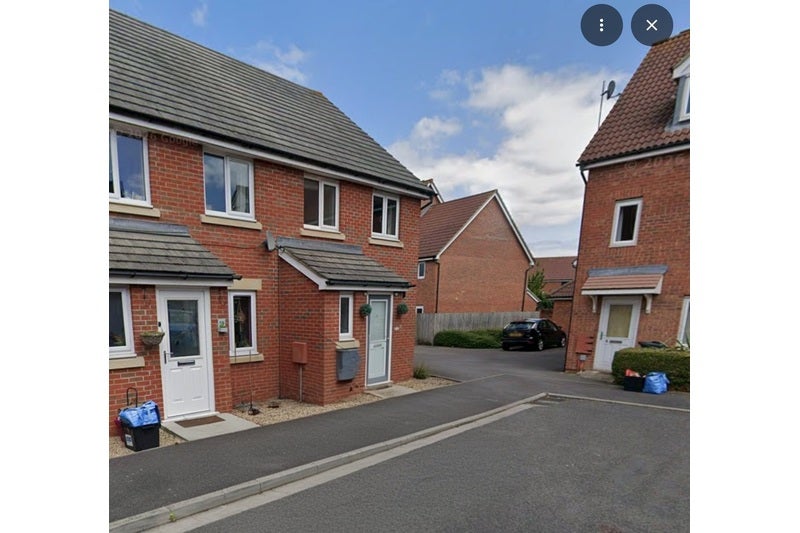 House Griffen Close in Bridgwater