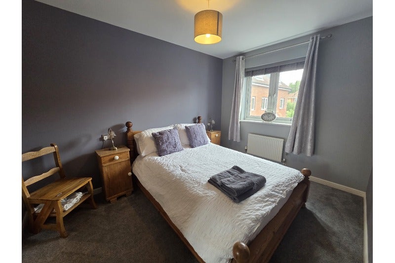 House Griffen Close in Bridgwater
