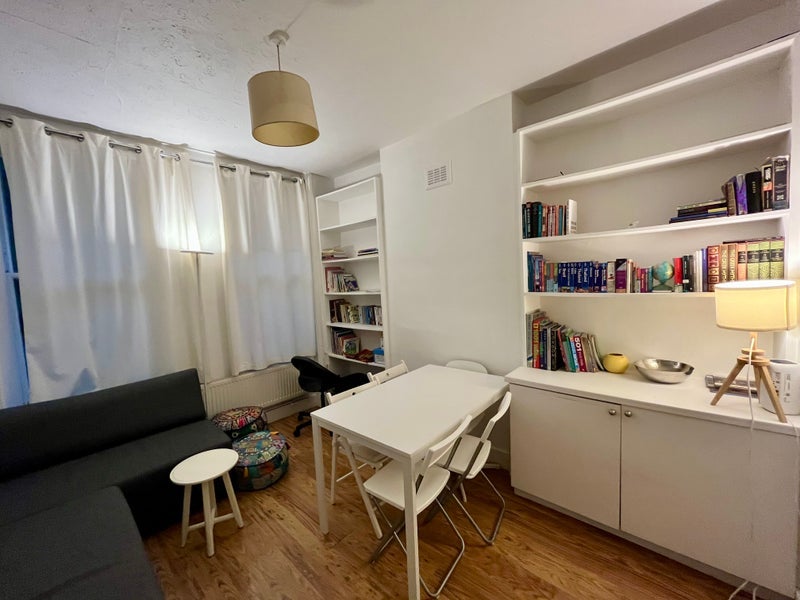 Flat Bath Terrace in Greater London