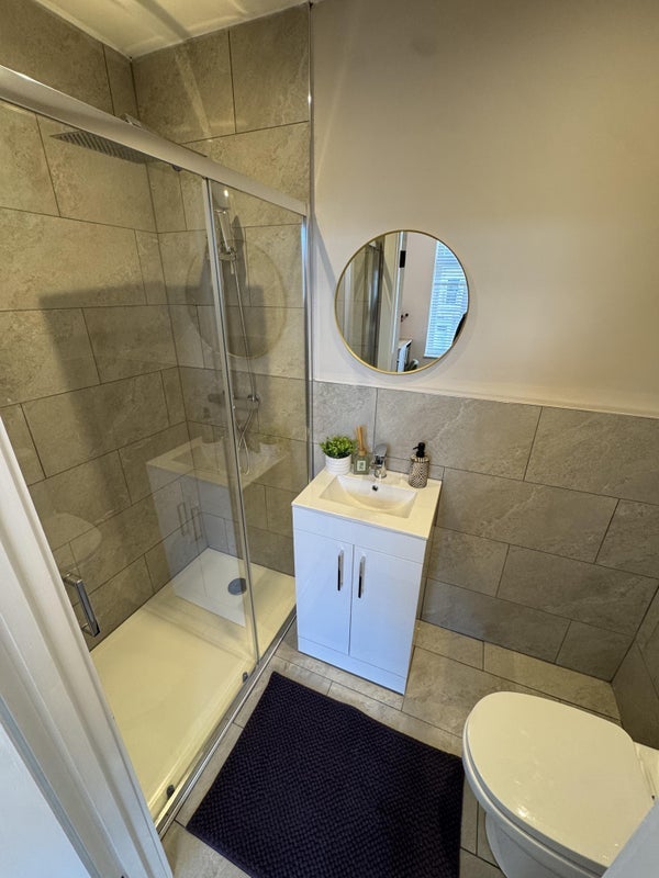 Room Normanton Terrace in Newcastle upon Tyne
