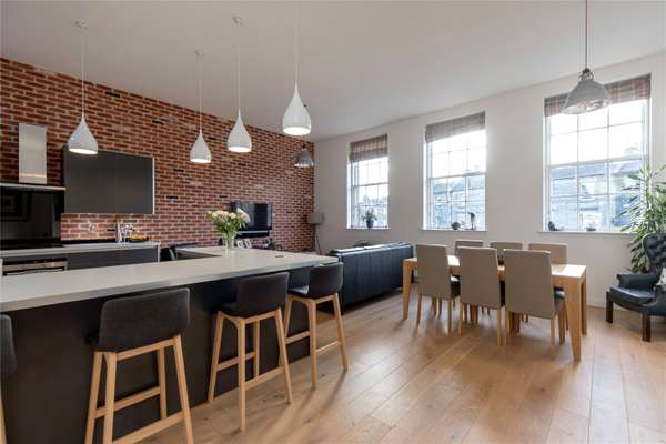 Flat Duncan Place in City of Edinburgh