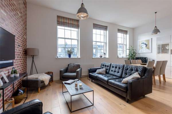 Flat Duncan Place in City of Edinburgh