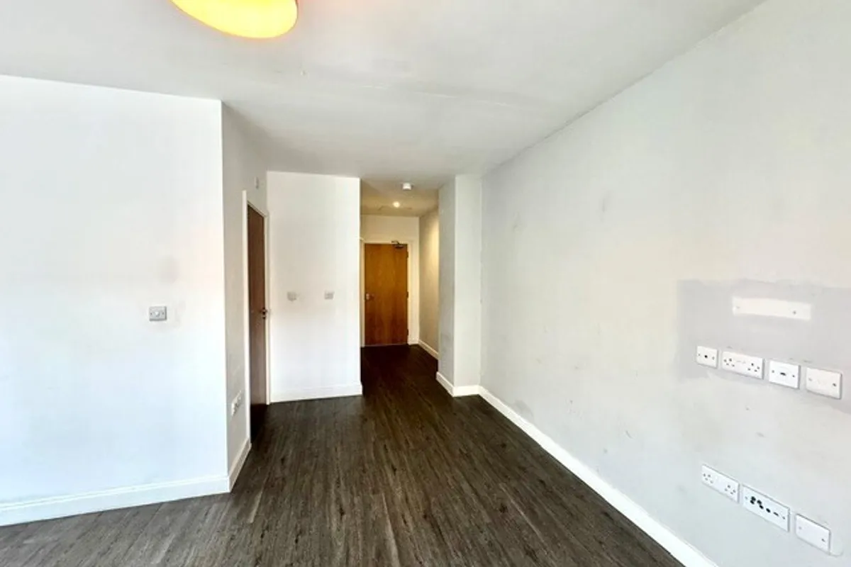 Flat Hanson Street in Barnsley