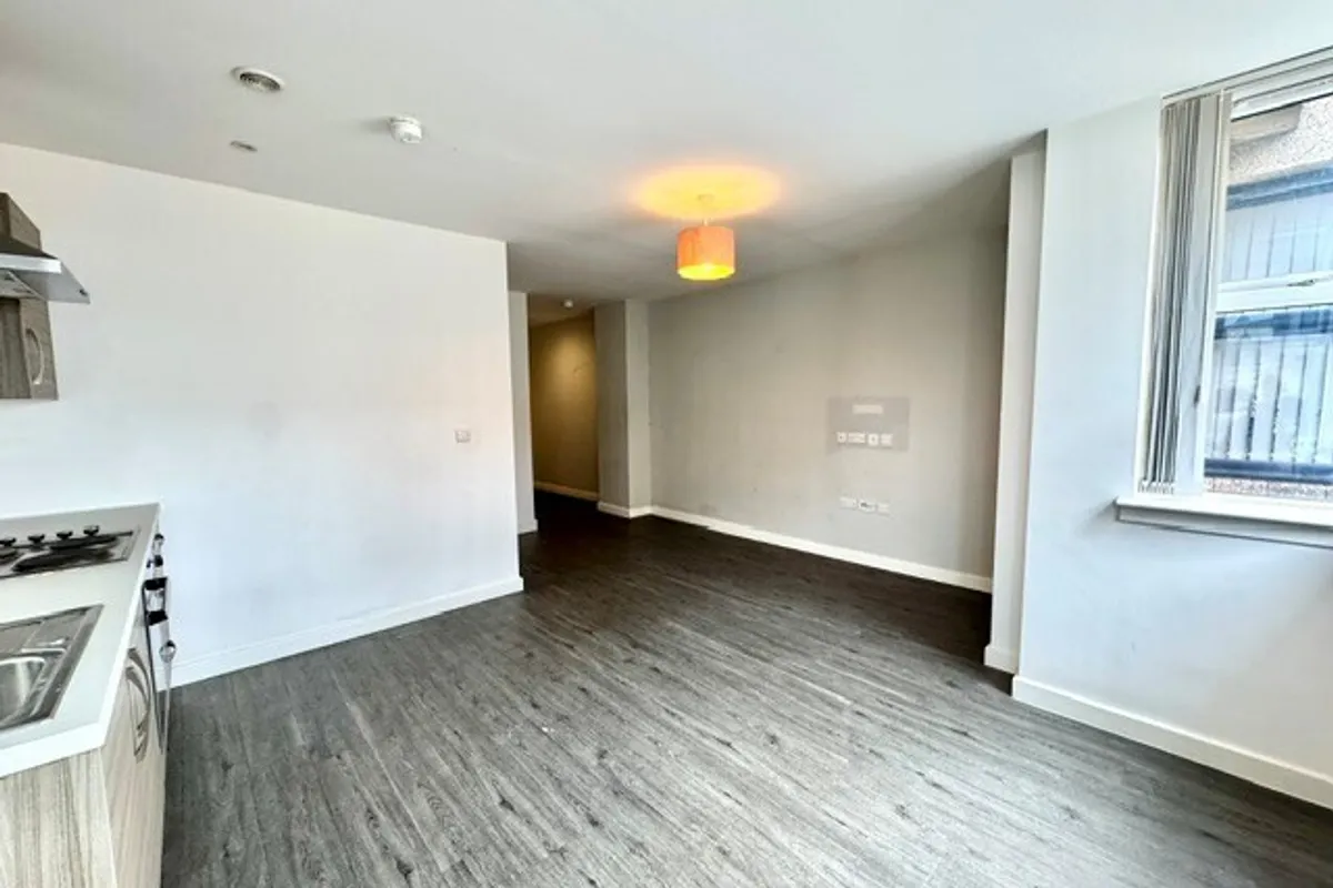 Flat Hanson Street in Barnsley