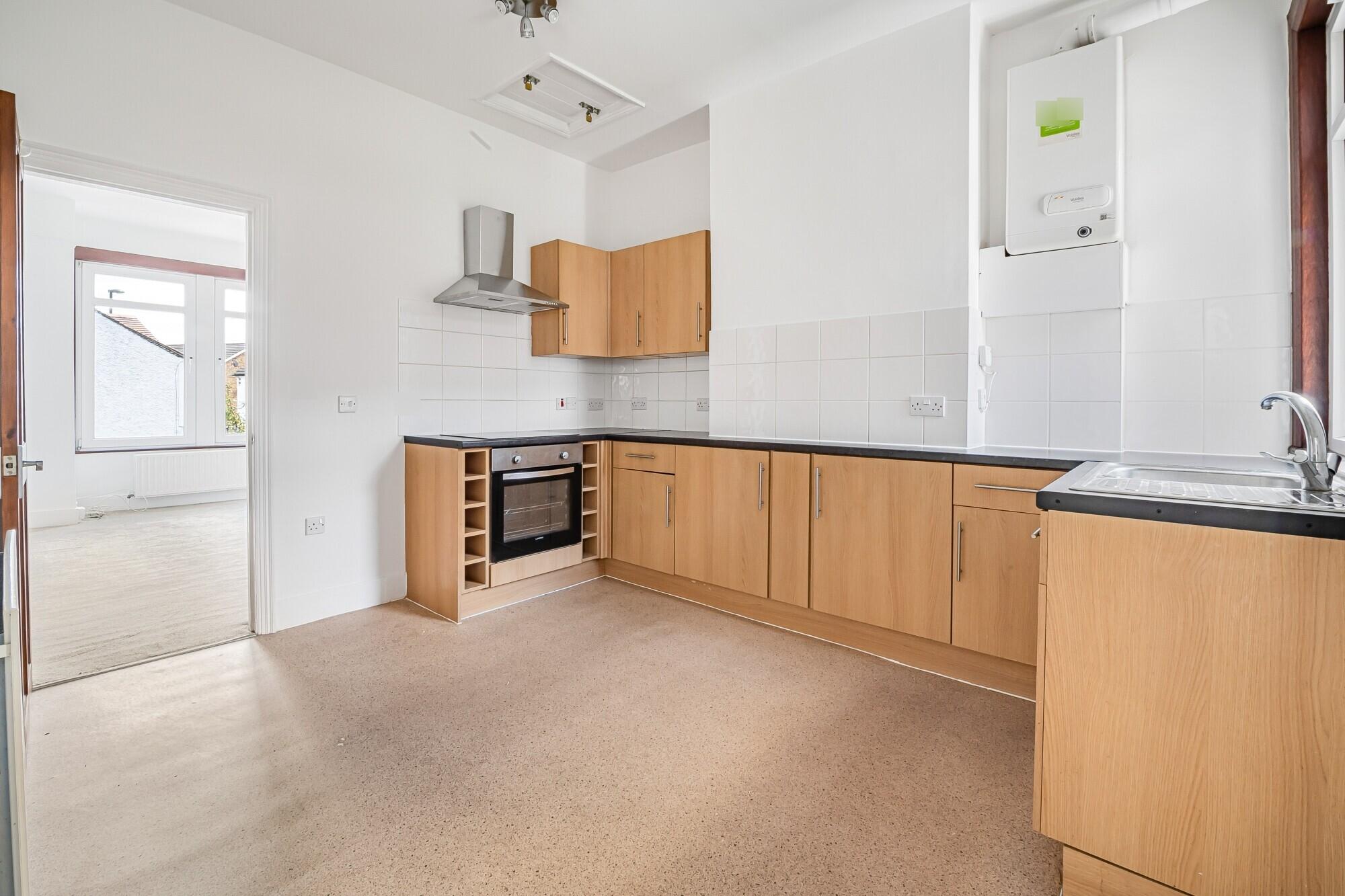 Flat Kelling Gardens in Greater London