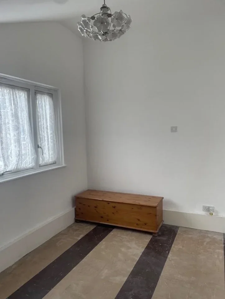 Room Dunelm Grove in Greater London