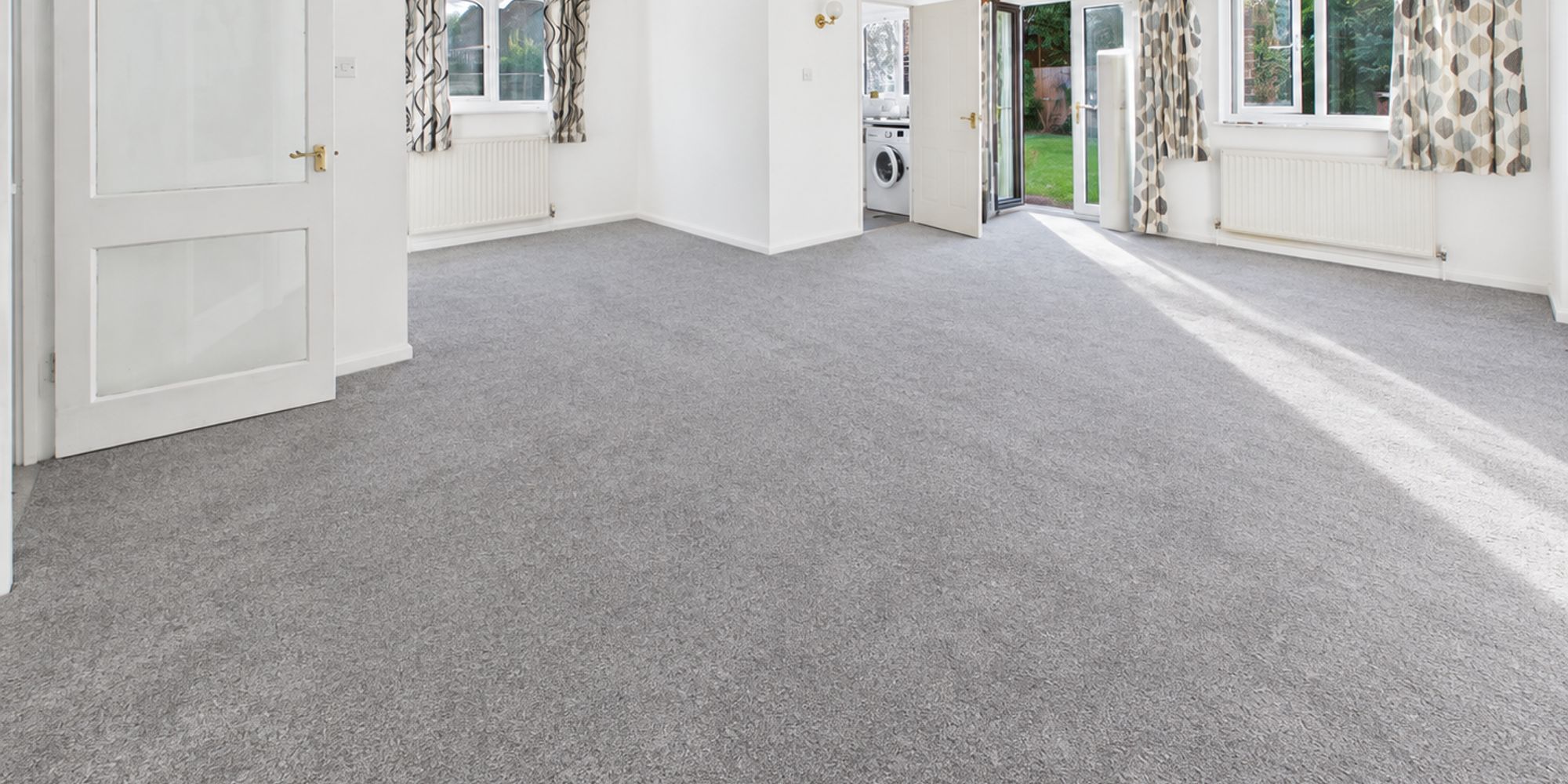 Flat Sullington Hill in Crawley