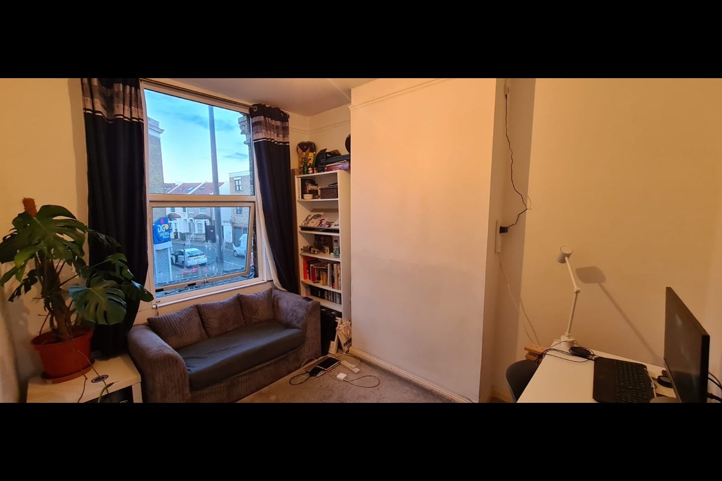 Flat High Road Leytonstone in Greater London