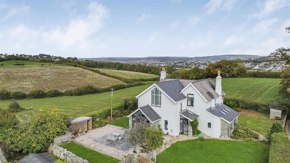 House Priory Road in Teignbridge