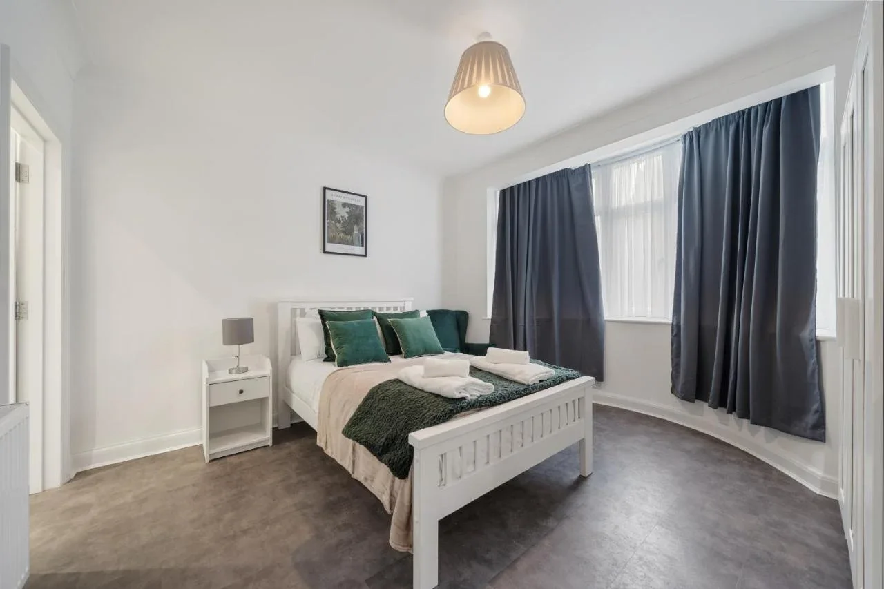 Room Carterhatch Lane in Greater London