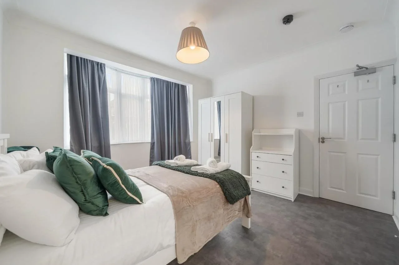 Room Carterhatch Lane in Greater London
