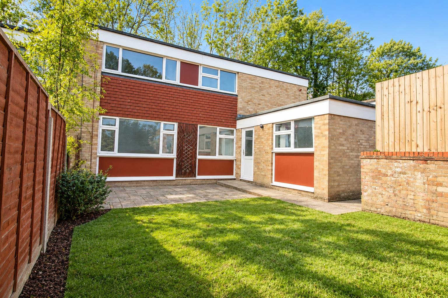 House Link Road in Dacorum