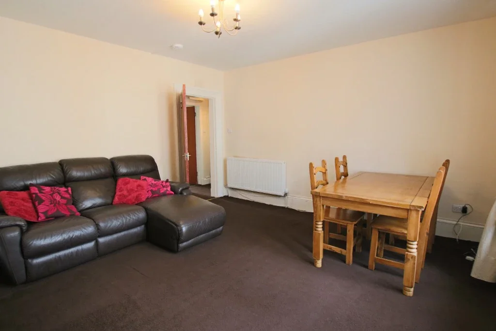 Flat Dens Road in Dundee