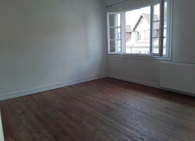 Appartement Rue Saint-Michel à Pont-l'Évêque