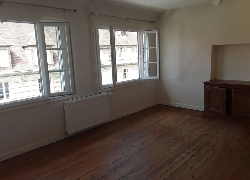 Appartement Rue Saint-Michel à Pont-l'Évêque