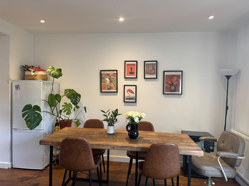 Room Walcot Square in Greater London
