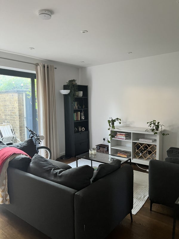 Room Walcot Square in Greater London