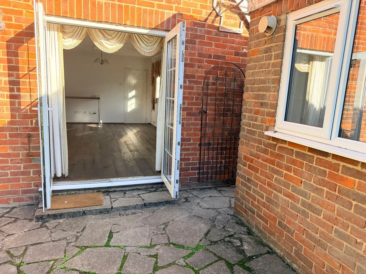 Room Ford Lane in Tonbridge and Malling